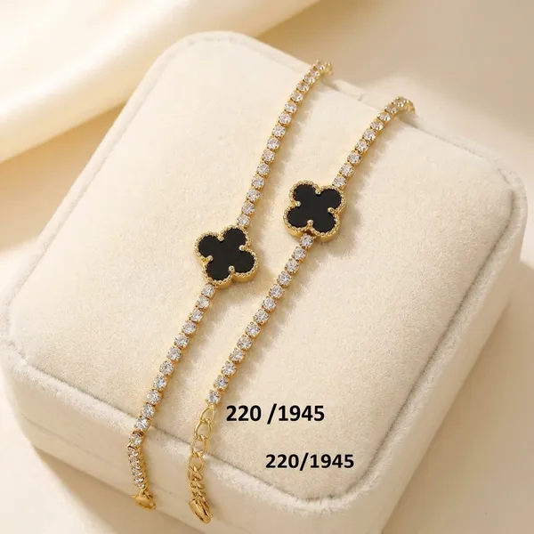 Elegant_Four-Leaf_Clover_Tennis_Bracelet_With_Black_Accent