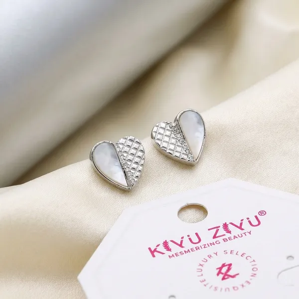Heart-Shaped_Textured_Gold_And_Silver_Tone_Earrings_-_Kikuzatv
