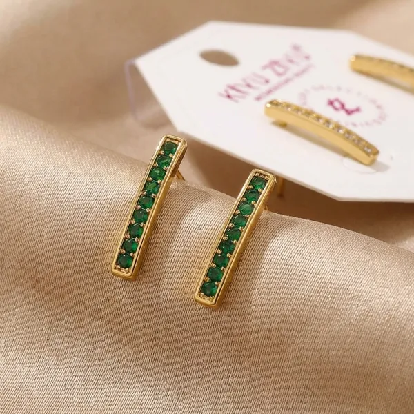 Gold-Plated_Crystal_Bar_Stud_Earrings