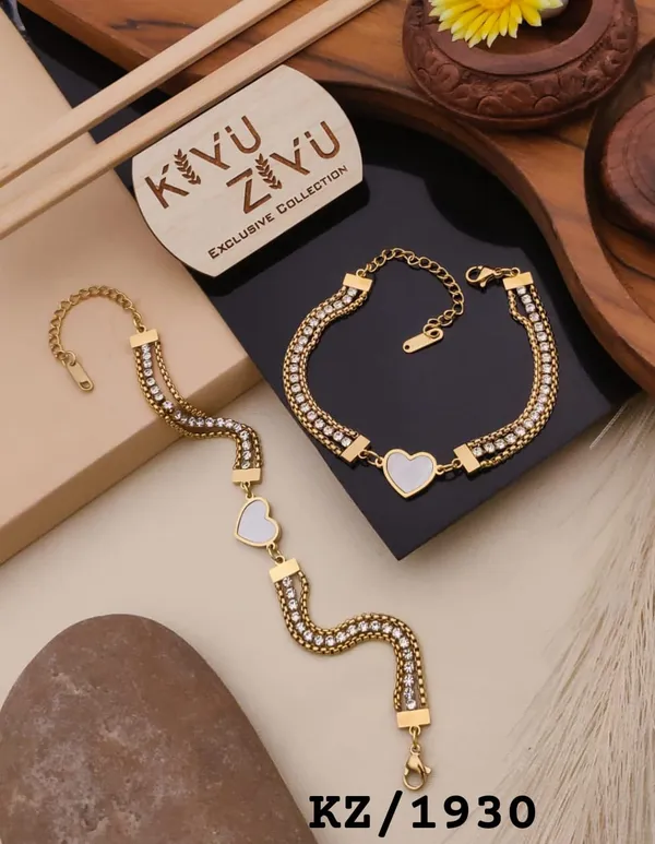 Kz_Zazu_Exclusive_Collection_-_Golden_Heart_Bracelet_Duo_Set_(Kz/1930)