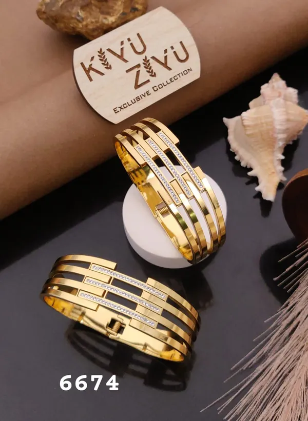 Elegant_Gold-Tone_Multi-Layer_Bracelet_With_Crystal_Embellishments