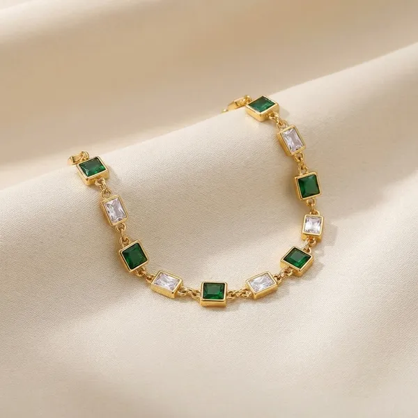 Kiyu_Ziyu_Exclusive_Collection_Bracelet_Set_-_Gold-Toned_With_Green_And_Clear_Gemstones_(Kz/19222)