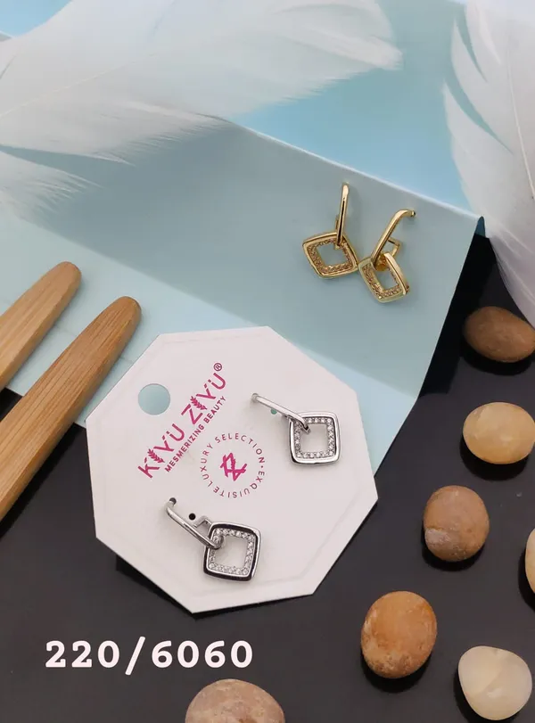 Minimalist_Square_Stud_Earrings_Set_-_Gold_&_Silver