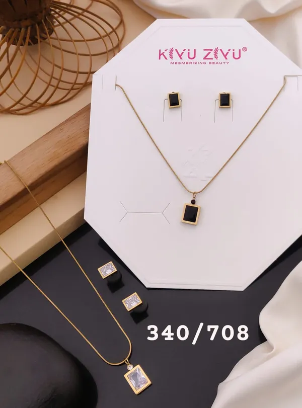 Elegant_Black_Stone_Pendant_Necklace_And_Earrings_Set_-_Gold_Plated_Fashion_Jewelry