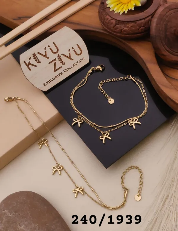 Exclusive_Collection_Gold-Toned_Bow_Charm_Anklet_And_Bracelet_Set