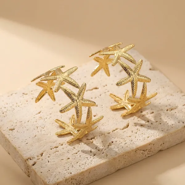 Kyu_Zyu_Exclusive_Collection_Gold-Tone_Starfish_Bracelet