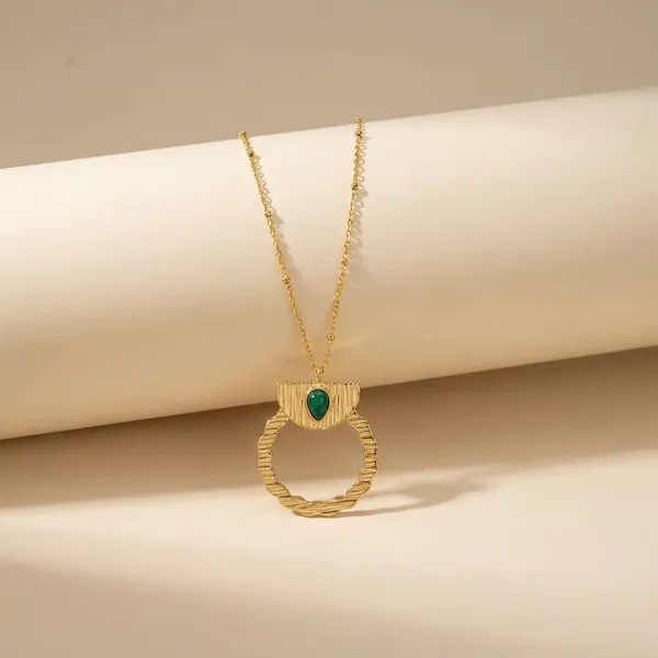 Golden_Mermaid_Pendant_Necklace_With_Green_Stone