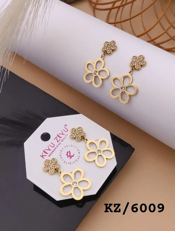 Gold-Toned_Floral_Drop_Earrings_With_Crystal_Accents
