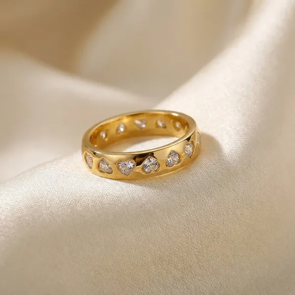 Gold-Plated_Crystal_Ring_Set_By_Kiyu_Zayis