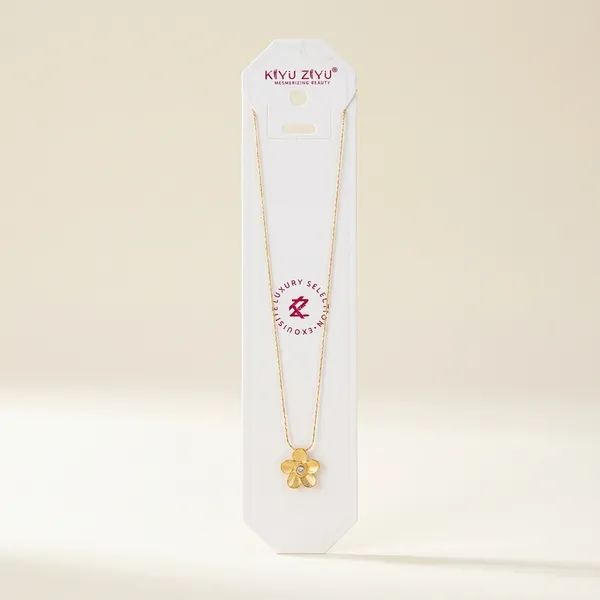 Delicate_Gold-Tone_Flower_Pendant_Necklace_With_Crystal_Accent