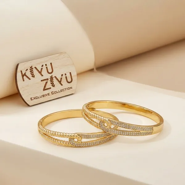 Kku_Znu_Exclusive_Collection_Gold-Tone_Crystal_Snake_Bangle_Set