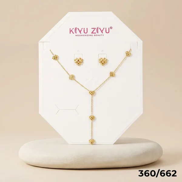 Elegant_Gold-Tone_Dotted_Pendant_Y-Necklace