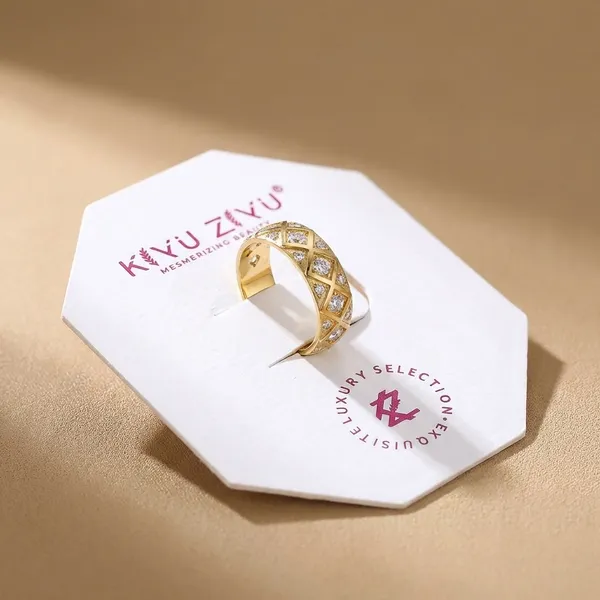 Elegant_Gold-Toned_Crystal_Ring_Set