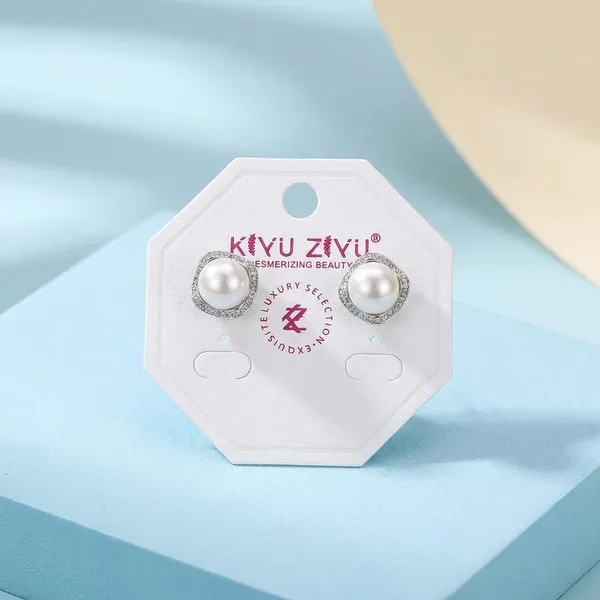Elegant_Pearl_Stud_Earrings_With_Gold-Tone_Frame