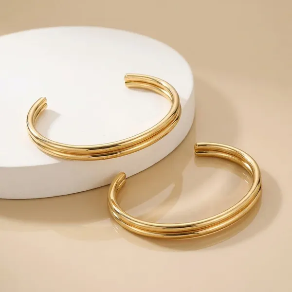 Elegant_Gold-Plated_Adjustable_Bangle_With_White_Accent