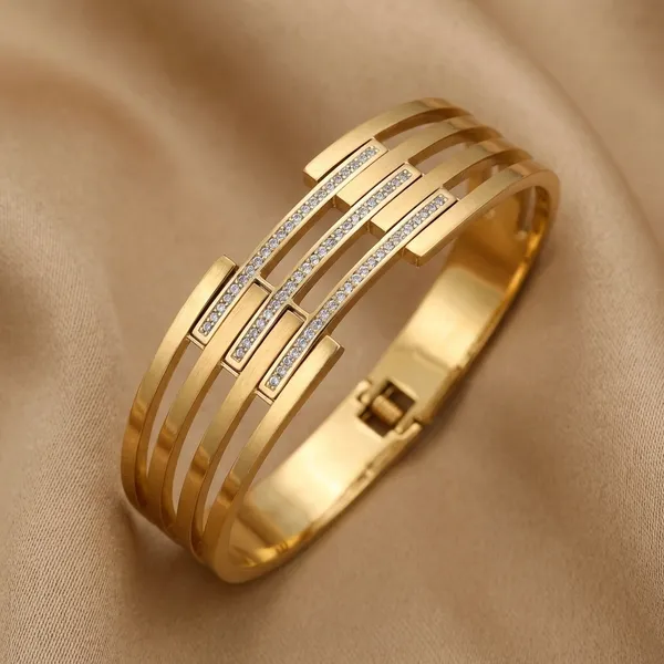 Elegant_Gold-Tone_Multi-Layer_Bracelet_With_Crystal_Embellishments