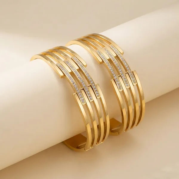 Elegant_Gold-Tone_Multi-Layer_Bracelet_With_Crystal_Embellishments