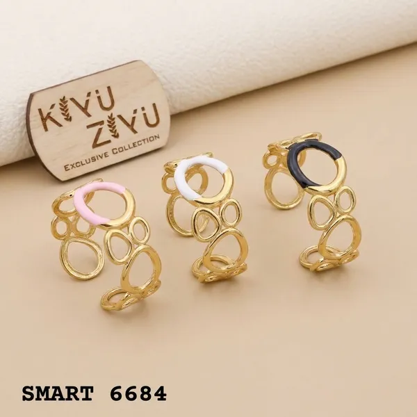 Kivu_Exclusive_Collection_Gold-Plated_Designer_Rings_Set_(Pack_Of_3)