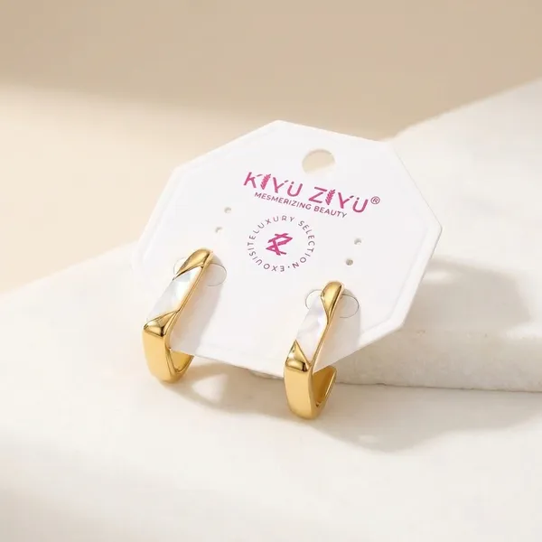 Elegant_Gold-Plated_Mismatched_Earrings_Set_-_Modern_Asymmetric_Design