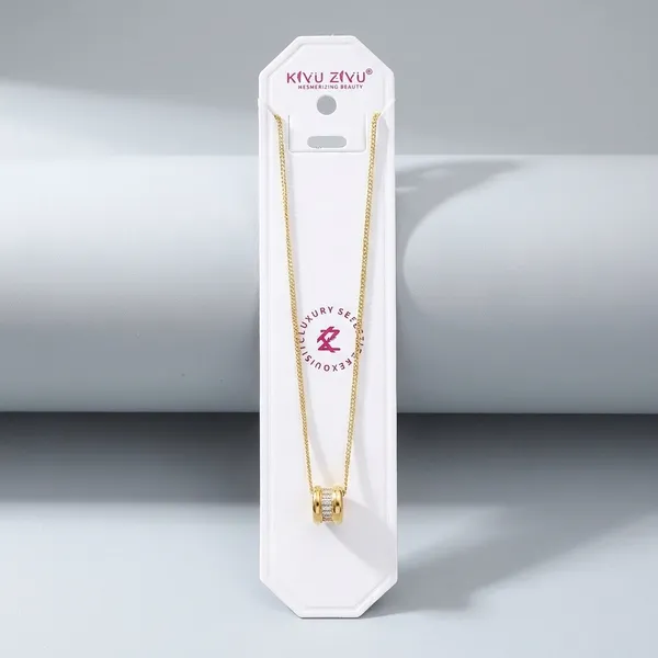 Elegant_Gold-Toned_Pendant_Necklace_With_Delicate_Chain