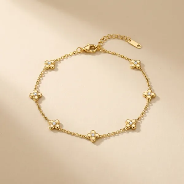 Kiyu_Ziyu_Exclusive_Collection_Golden_Floral_Charm_Bracelet_And_Anklet_Set