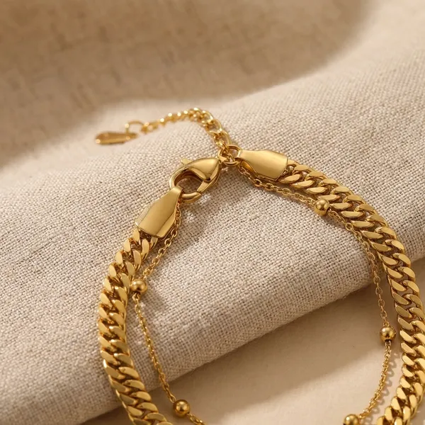 Kvu_Zvu_Exclusive_Collection_Gold-Tone_Wheat_Chain_Anklet_Bracelet_Set