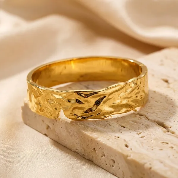Exclusive_Collection_Gold-Toned_Hammered_Texture_Bangles