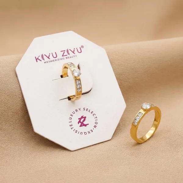 Elegant_Gold-Tone_Ring_Set_With_Crystal_Embellishments