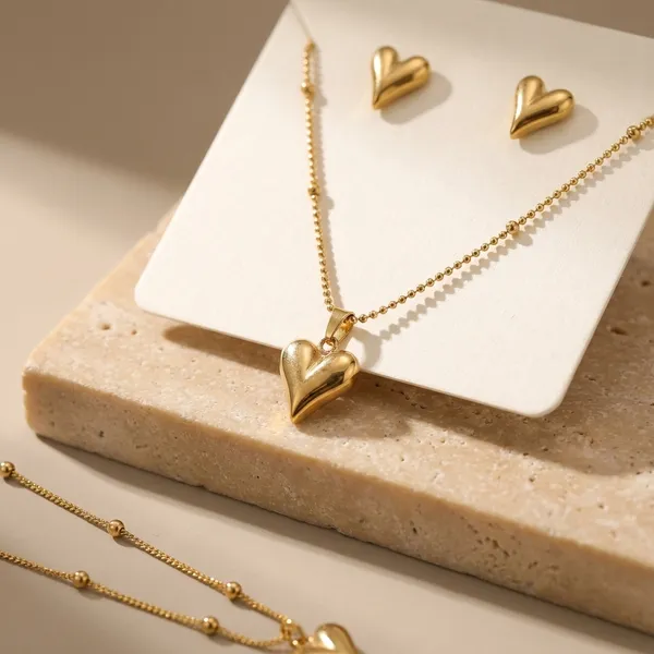 Golden_Heart_Pendant_Necklace_And_Earrings_Jewelry_Set