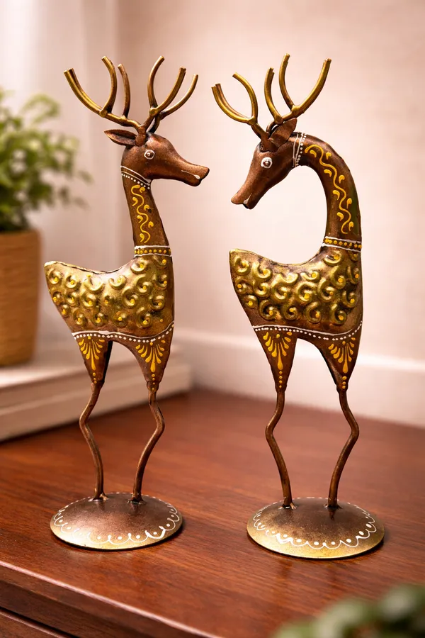 Brown_Metal_Decorative_Metal_Figurine_For_Artistic_Wildlife_Decor_Pack_Of_2