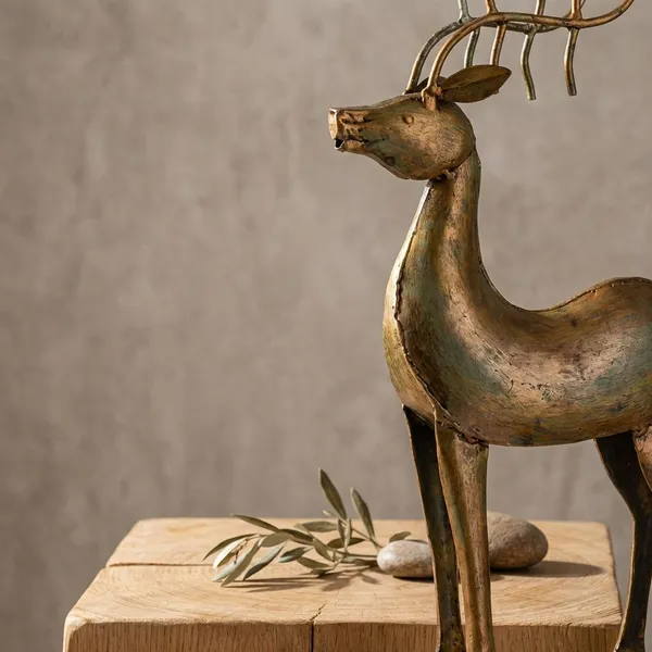 Golden_Metal_Deer_Mother_And_Baby_Figurine_Showpiece_For_Table_Decor_Pack_Of_2