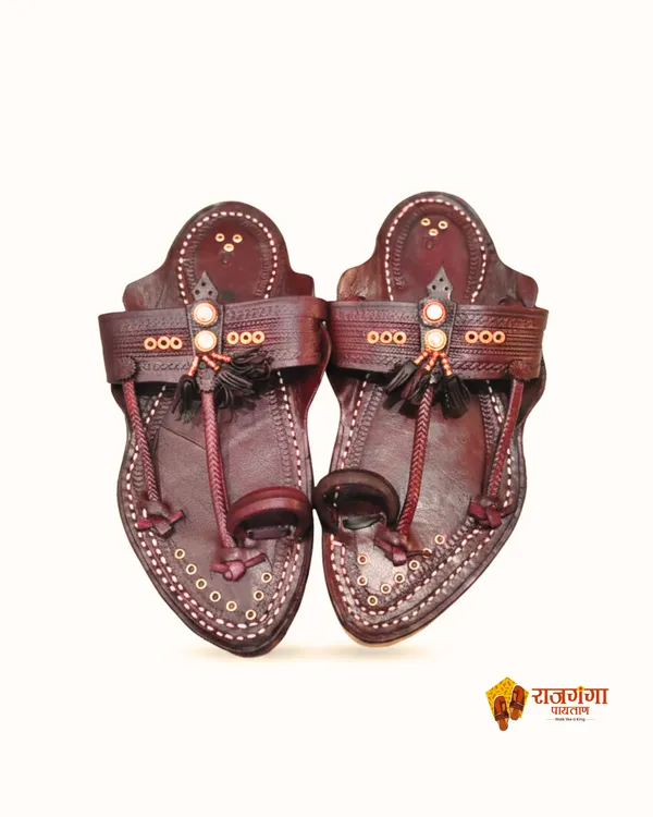 Red_Leather_Sankeshwari_Kapshi_Kolhapuri_Chappal_For_Men
