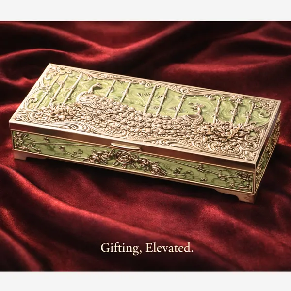 Green_&_Silver_Plated_Peacock_Dry_Fruit_Box_With_Jade_Enamel_Luxury_Gift_Box