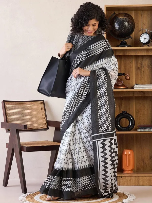 Black_And_White__Minute_Ready_To_Wear_Mul_Cotton_Digital_Printed_Saree_With_Pocket_For_Women_&_Girl'S