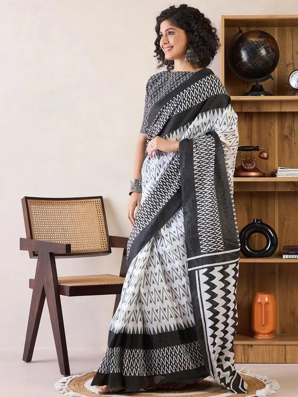 Black_And_White__Minute_Ready_To_Wear_Mul_Cotton_Digital_Printed_Saree_With_Pocket_For_Women_&_Girl'S