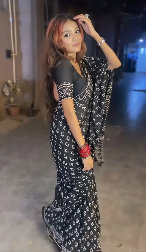 Black_-Minute_Ready_To_Wear__Cotton_Saree_For_Women_&_Girl'S