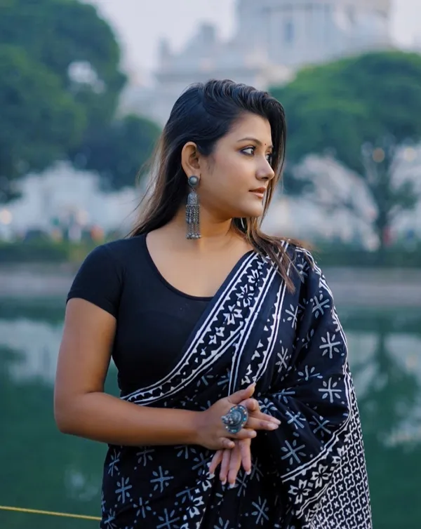 Black_-Minute_Ready_To_Wear__Cotton_Saree_For_Women_&_Girl'S