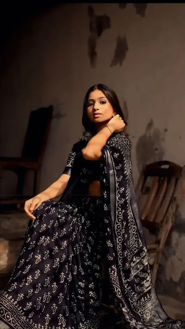Black_-Minute_Ready_To_Wear__Cotton_Saree_For_Women_&_Girl'S