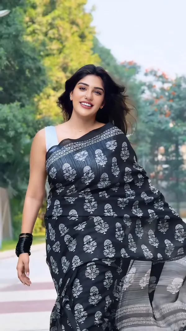 Black_-Minute_Ready_To_Wear__Cotton_Saree_For_Women_&_Girl'S