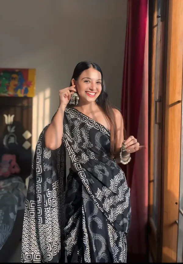 Black__-Minute_Ready_To_Wear__Cotton_Saree_For_Women_&_Girl'S