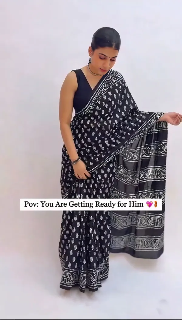 Black__Minute_Ready_To_Wear__Mul_Cotton_Digital_Printed_Saree_With_Pocket_For_Women_&_Girl'S