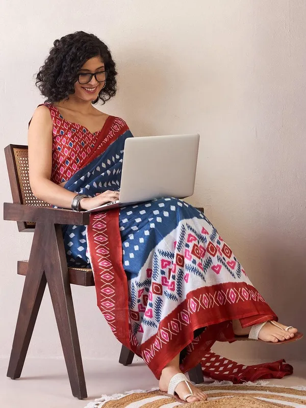 Blue_And_Maroon__Minute_Ready_To_Wear_Mul_Cotton_Digital_Printed_Saree_With_Pocket_For_Women_&_Girl'S