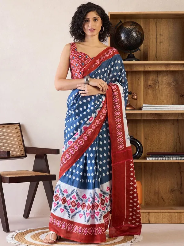 Blue_And_Maroon__Minute_Ready_To_Wear_Mul_Cotton_Digital_Printed_Saree_With_Pocket_For_Women_&_Girl'S