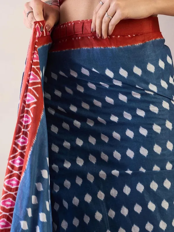 Blue_And_Maroon__Minute_Ready_To_Wear_Mul_Cotton_Digital_Printed_Saree_With_Pocket_For_Women_&_Girl'S