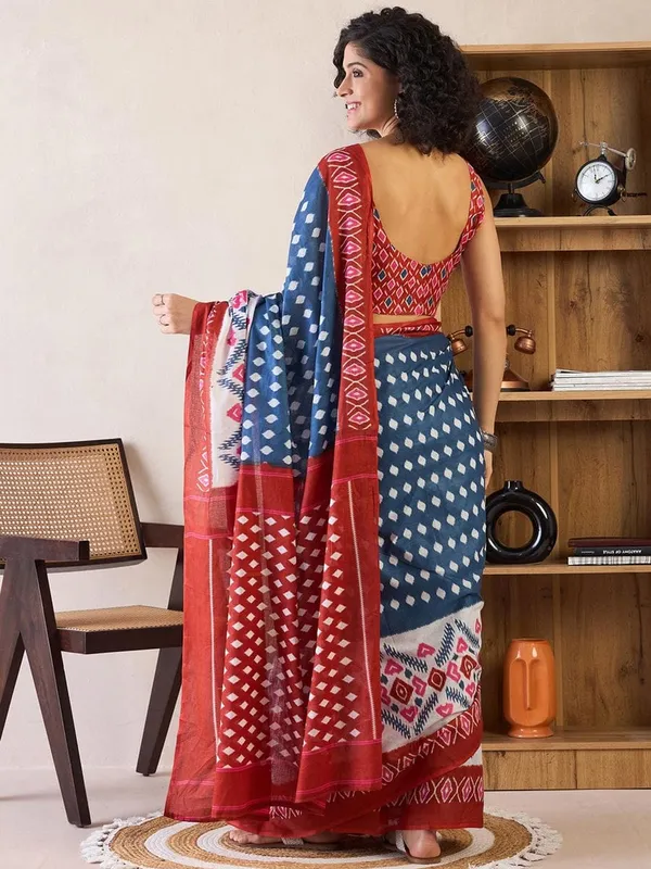 Blue_And_Maroon__Minute_Ready_To_Wear_Mul_Cotton_Digital_Printed_Saree_With_Pocket_For_Women_&_Girl'S