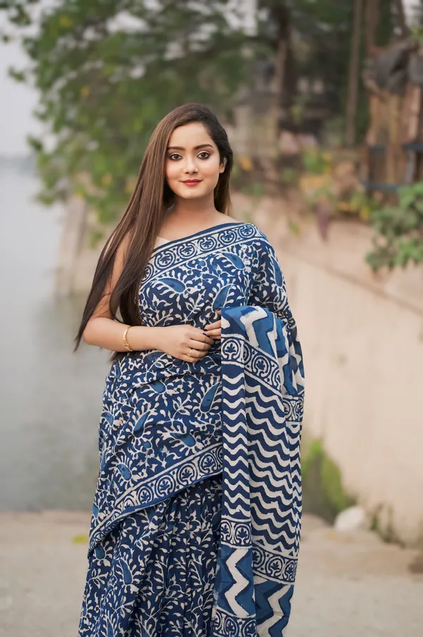 Blue_-Minute_Ready_To_Wear__Cotton_Saree_For_Women_&_Girl'S