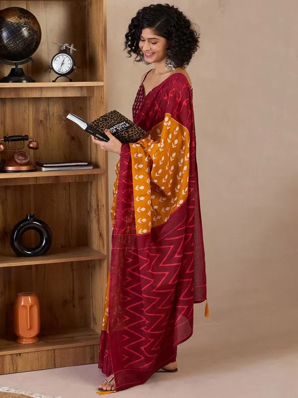 Mustard_And_Maroon__Minute_Ready_To_Wear_Mul_Cotton_Digital_Printed_Saree_With_Pocket_For_Women_&_Girl'S