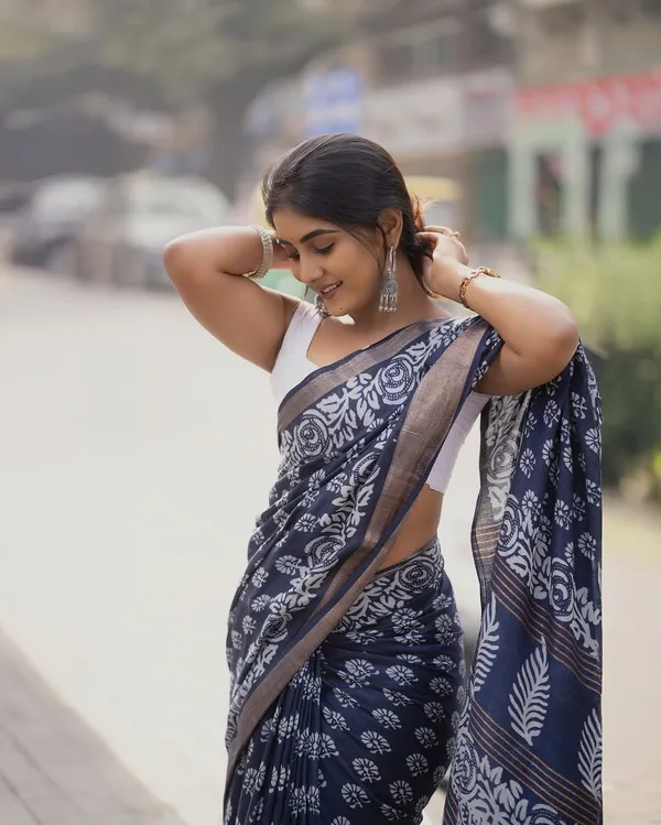 Navy_Blue_-Minute_Ready_To_Wear___Cotton_Saree_For_Women_&_Girl'S