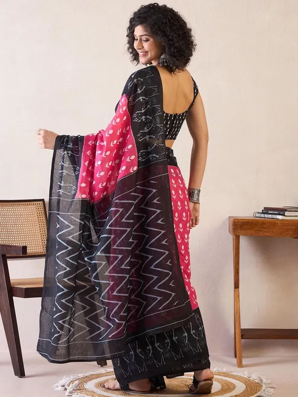 Pink_And_Black__Minute_Ready_To_Wear_Mul_Cotton_Digital_Printed_Saree_With_Pocket_For_Women_&_Girl'S