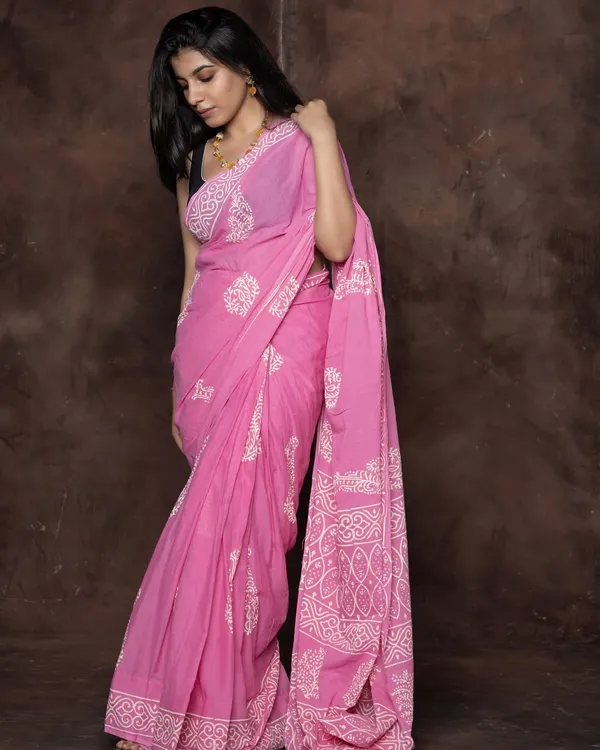 Pink__Minute_Ready_To_Wear_Mul_Cotton_Digital_Printed_Saree_With_Pocket_For_Women_&_Girl'S